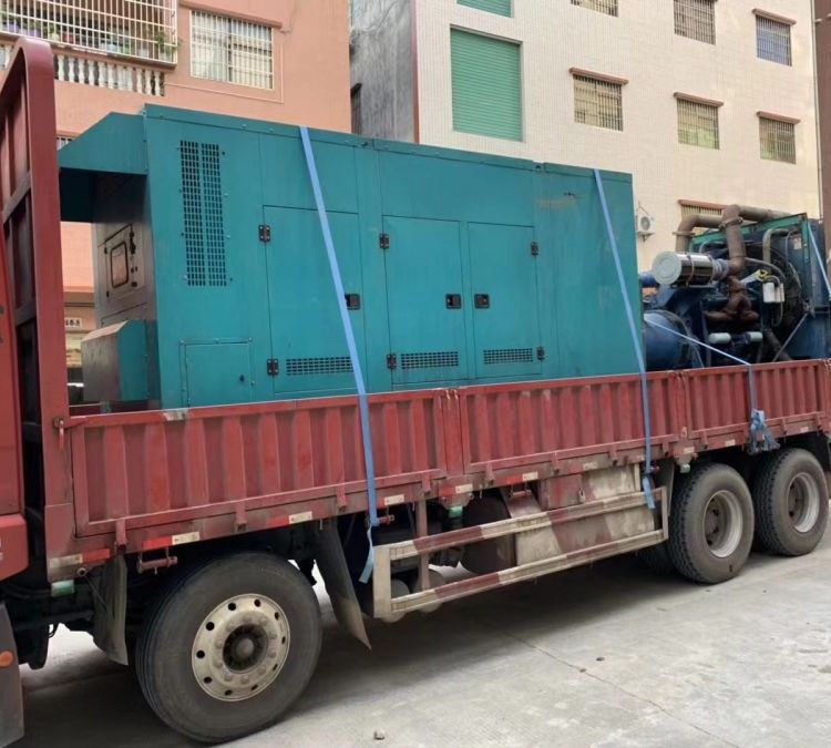 莱城如何在不同负载率下确保 400KW 柴油发电机组的正常运行？