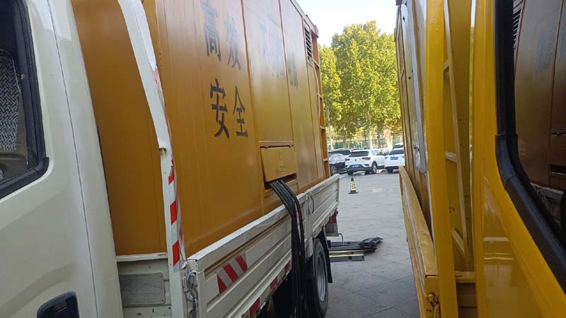 莱城如何判断柴油发电机组和UPS电源的切换时间是否符合要求？